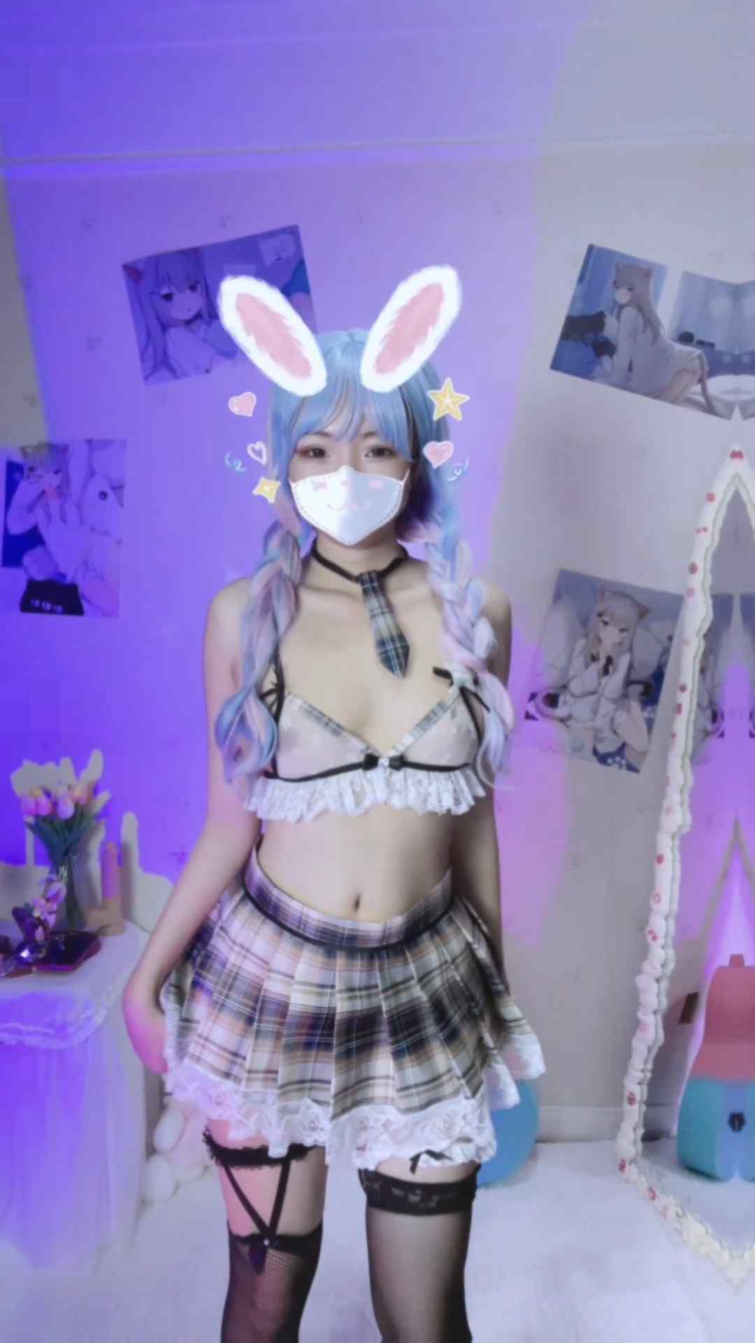 4